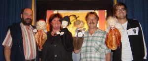 Die Spieler des Puppentheaters